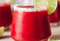 Frozen Strawberry Margarita Recipe: How to Make a Refreshing Frozen Strawberry Margarita