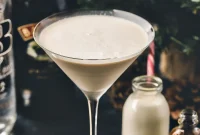 Gingerbread Martini Recipe: Festive Christmas Cocktail Guide
