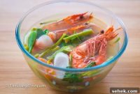 Sinigang na Sugpo (Filipino Tamarind Shrimp Soup) Recipe