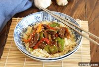 Stir-Fried Beef with Peppers, Snow Peas & Cauliflower Rice