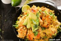 One-Pot Mexican Arroz con Pollo: Savory Rice and Chicken Recipe
