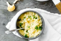 Creamy Stovetop Cauliflower Mac and Cheese Recipe