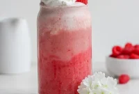Creamy Raspberry Almond Milk Smoothie Recipe