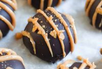 No-Bake Chocolate Peanut Butter Balls Recipe That Melts in Your Mouth