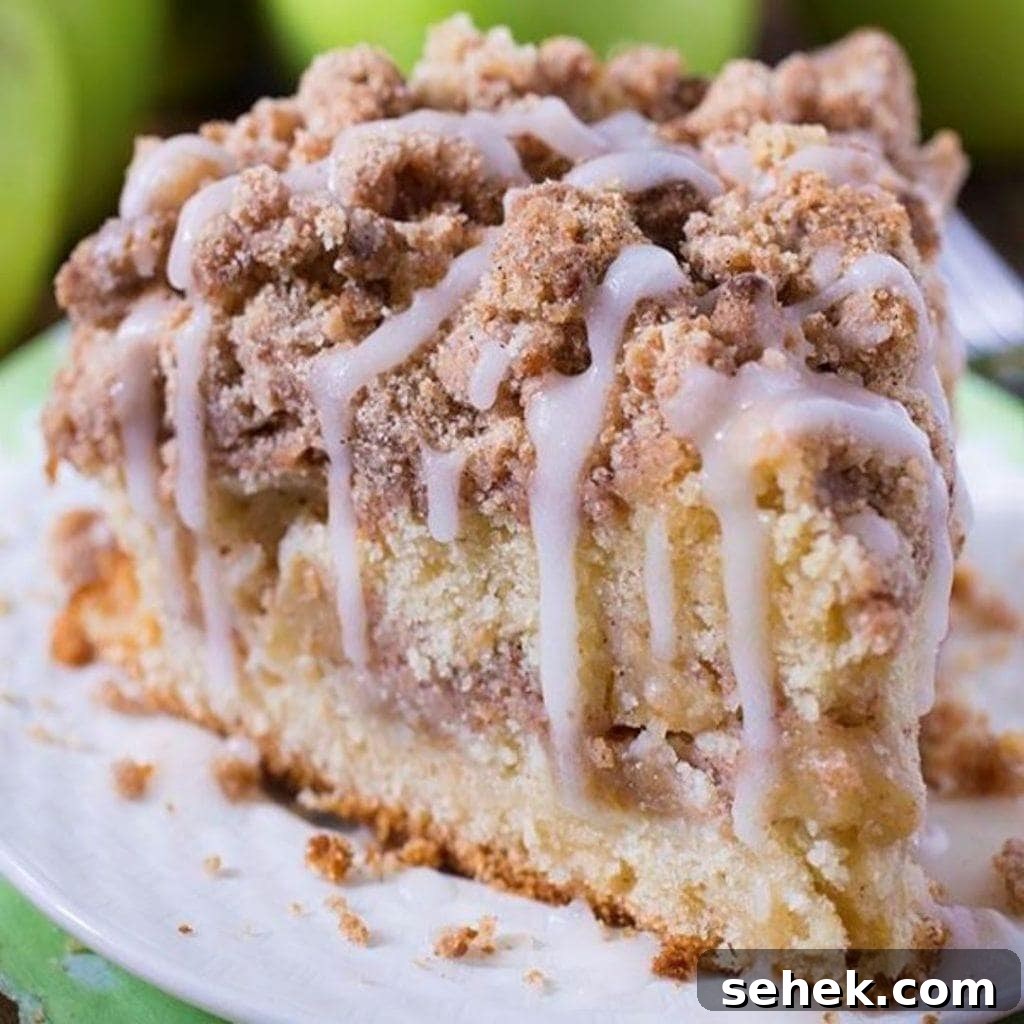 Apple Crisp Cheesecake Bread Recipe — Decadent Fall Dessert 10 Cinnamon Apple Crumb Cake