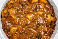 Vegetarian Mushroom and Potato Paprikash Recipe for Flavorful Comfort