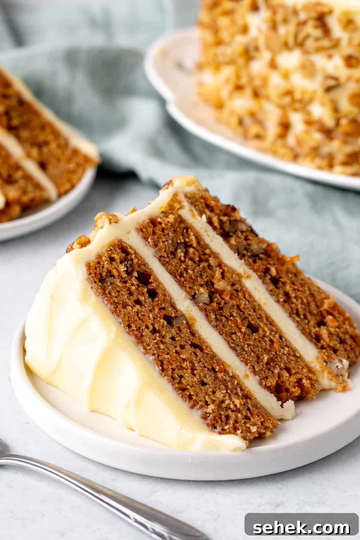 Layered Carrot Cake with Cream Cheese Frosting 2 img 17656 1 1