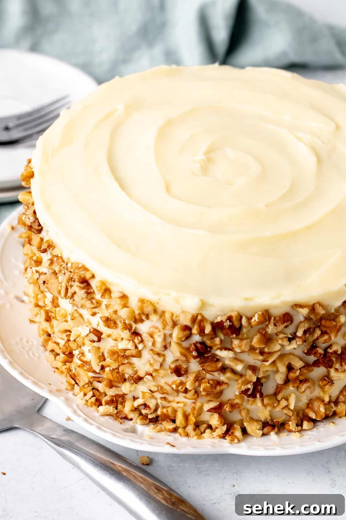 Layered Carrot Cake with Cream Cheese Frosting 3 img 17656 2