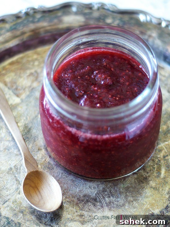 Vegan Paleo Balsamic Raspberry Rhubarb Jam {Refined Sugar-Free}