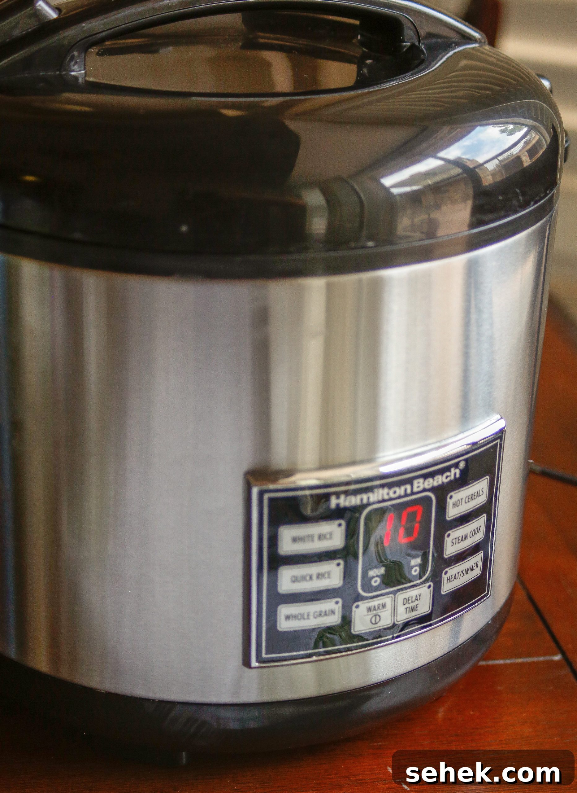 Mushroom Rice in the Rice Cooker: Simple Savory Recipe 3 Rice cooker with ingredients