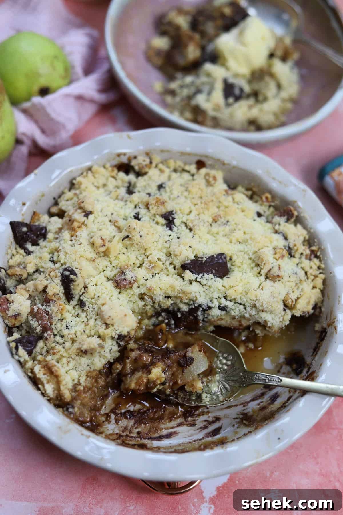 gluten free pear and chocolate crumble