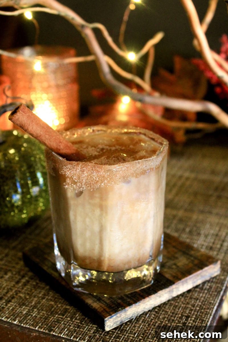 Pumpkin Spice White Russian Cocktail with Bourbon and Coffee 3 fall bourbon cocktail