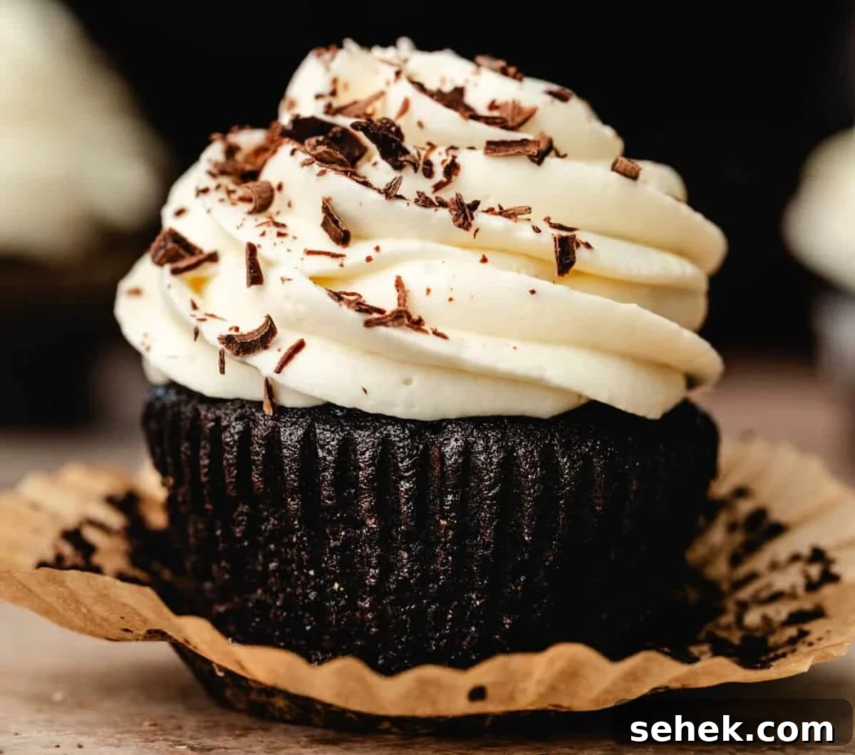 16 Simple St. Patrick’s Day Treats Kids and Adults Will Love 4 Guinness Cupcakes