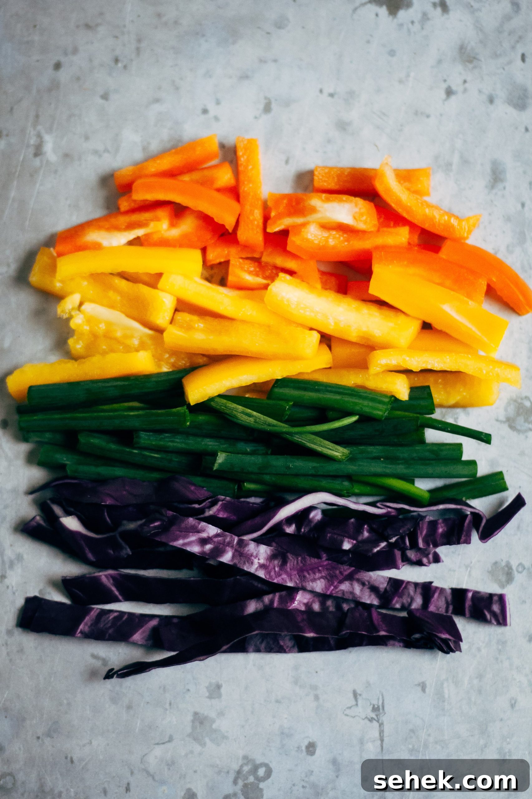 Rainbow Spring Rolls with Spicy Sesame Dipping Sauce 2 Rainbow Spring Rolls w/ Spicy Sesame Sauce | Well and Full | #vegan #recipe