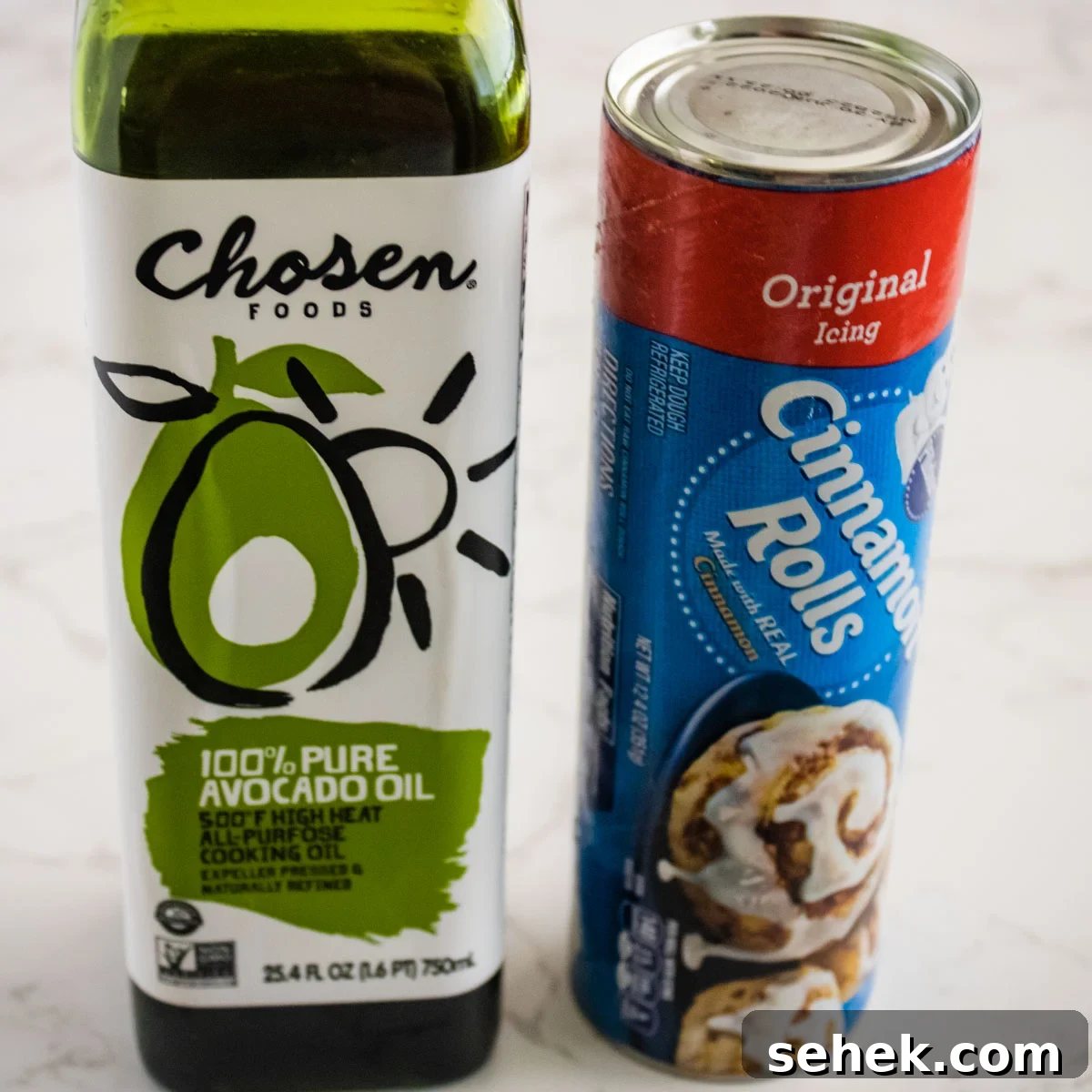 Air Fryer Pillsbury Cinnamon Rolls: Quick & Fluffy Recipe 3 pillsbury cinnamon rolls and avocado oil.