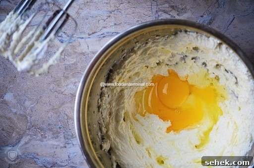 Egg in the cake batter