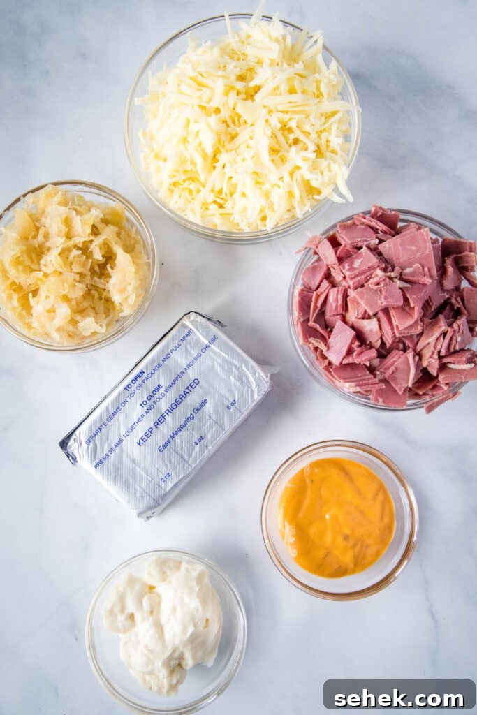 Creamy Reuben Dip Recipe with Corned Beef and Sauerkraut 3 ingredients for reuben dip