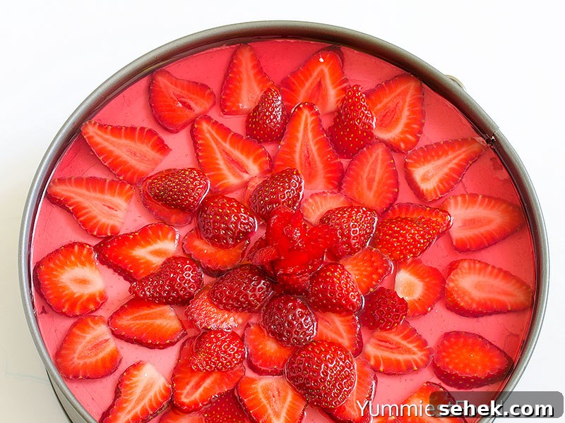 Strawberry Cheesecake - Making - Step 3