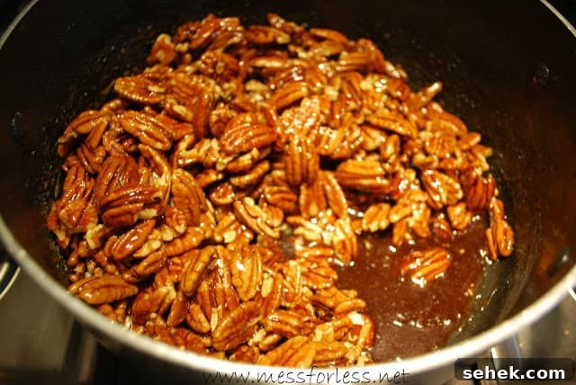 Sweet Cinnamon Candied Pecans for Snacking & Gifts 7 candied pecans