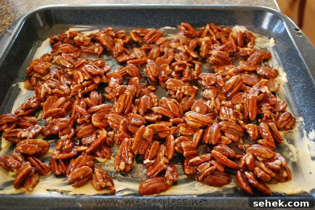 Sweet Cinnamon Candied Pecans for Snacking & Gifts 9 candied pecans