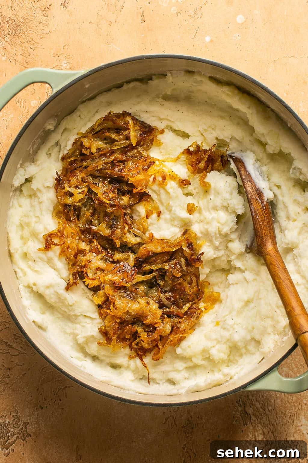 Creamy Mashed Potatoes with Caramelized Onions 5 caramelized onion mashed potatoes in dutch oven