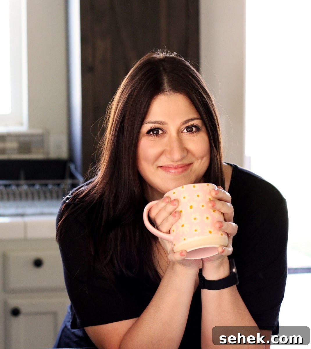 White Chocolate Raspberry Protein Baked Oats 13 Picture of Priscilla Lawrence owner of Sprinkled with Balance.