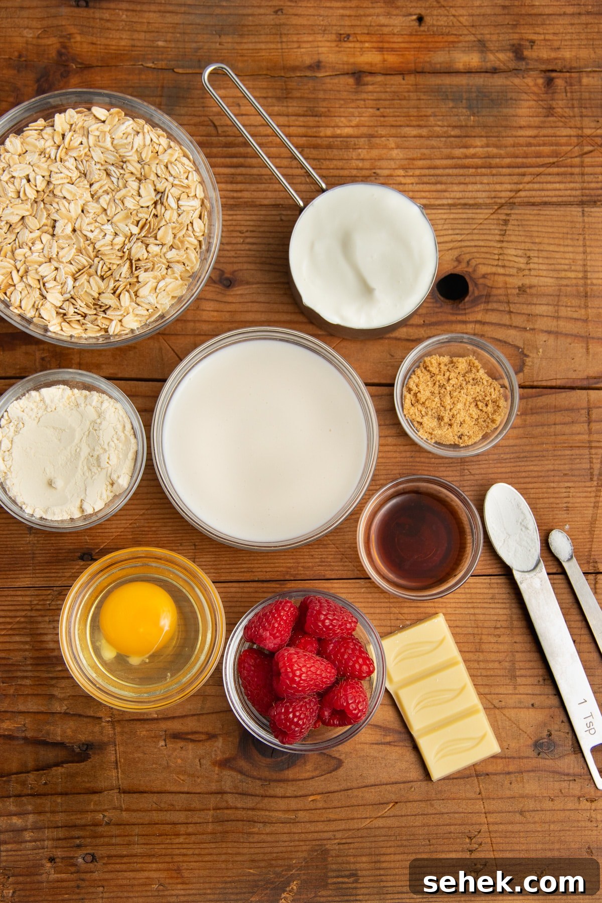 White Chocolate Raspberry Protein Baked Oats 4 This is a picture of all the individual ingredients to make this oat recipe.