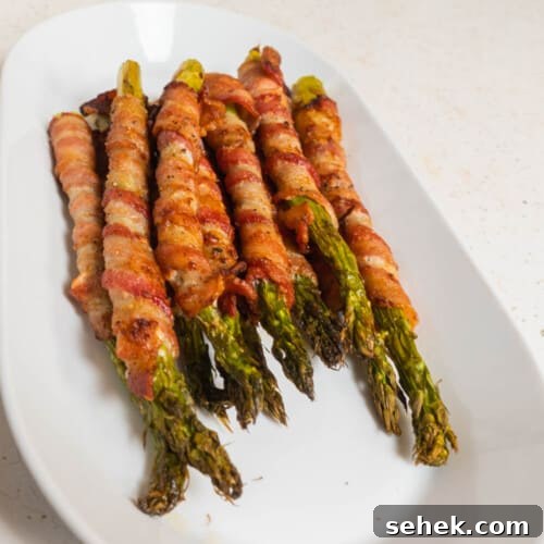 Asparagus bacon wrapped and cooked in the air fryer