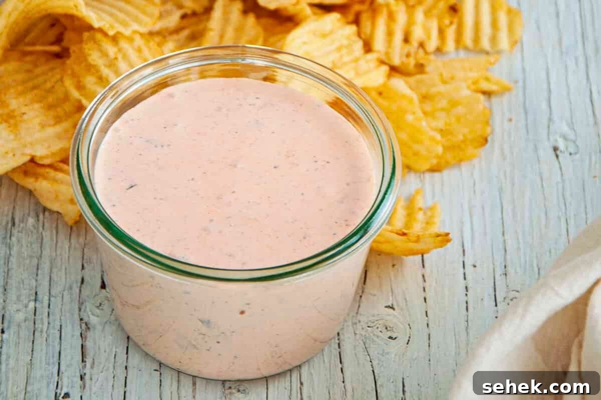 12 Crowd-Pleasing Party Dips for Your Next BBQ 5 Easy Sour Cream Dip