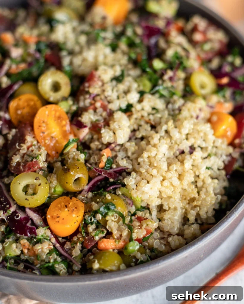 Image easy Kale and Quinoa Salad
