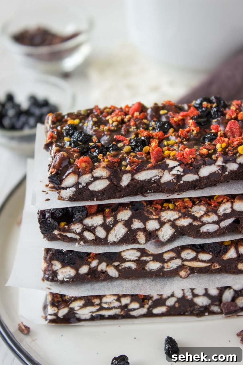 Raw Chocolate Peanut Butter Crunch Bars Recipe for No-Bake Treats 6 Raw Chocolate Peanut Butter Crunch Bars with puffed rice cereal