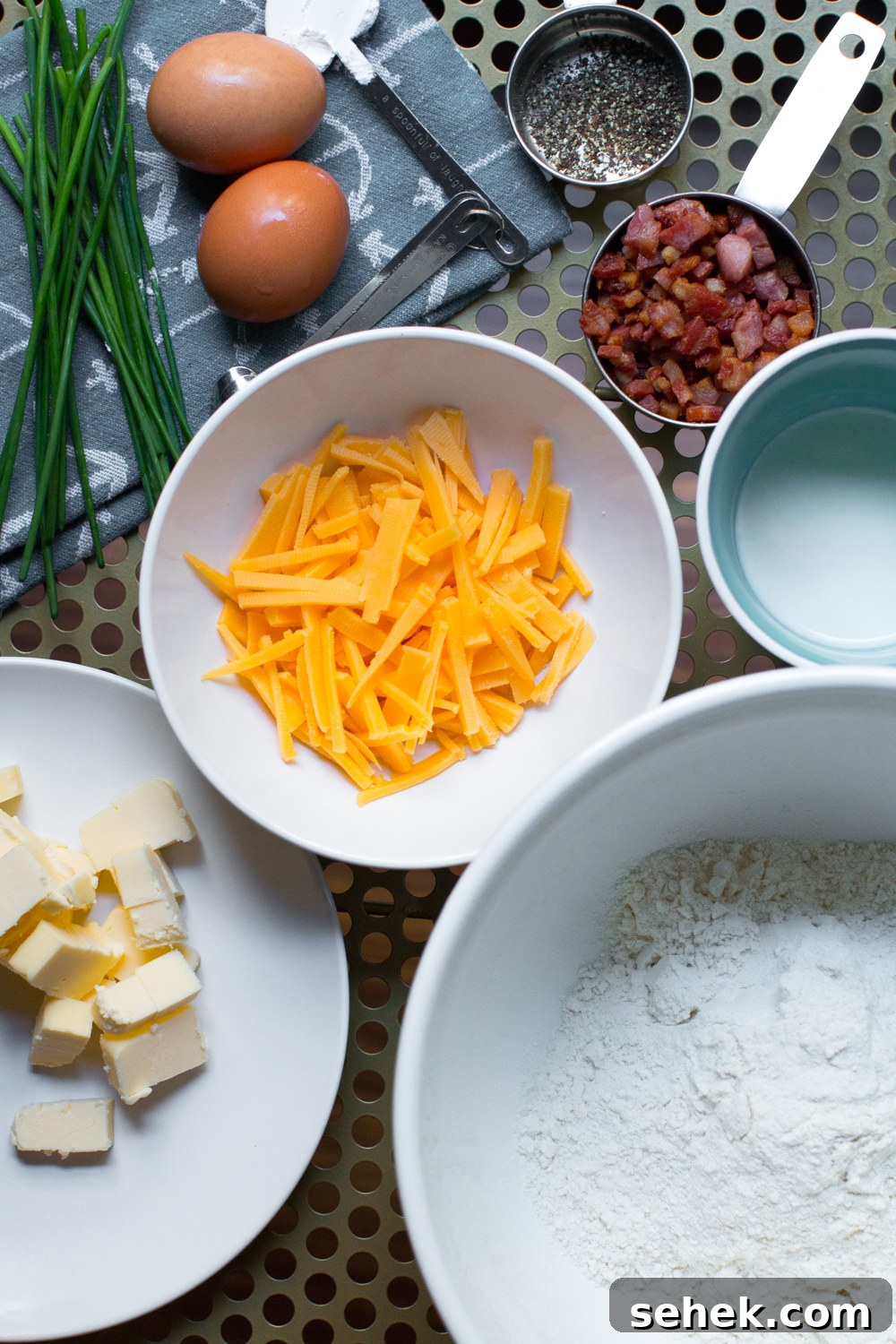 Smoked Cheddar and Pancetta Scones Recipe 4 Smoked Cheddar Pancetta Scones ingredients