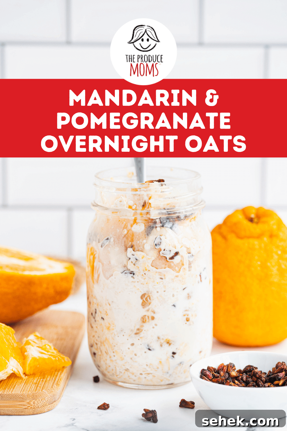 Mandarin and Pomegranate Overnight Oats Mandarin and Pomegranate Overnight Oats