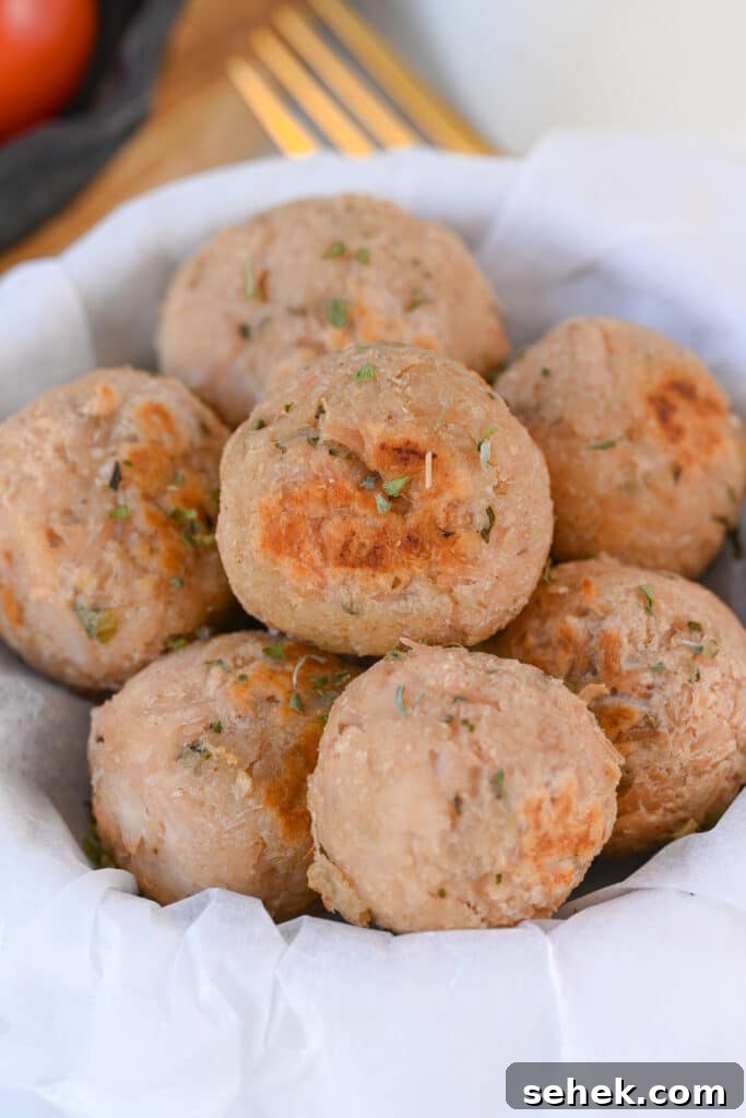 Juicy Garlic and Herb Chicken Meatball Recipe 5 Easy meatballs with chicken