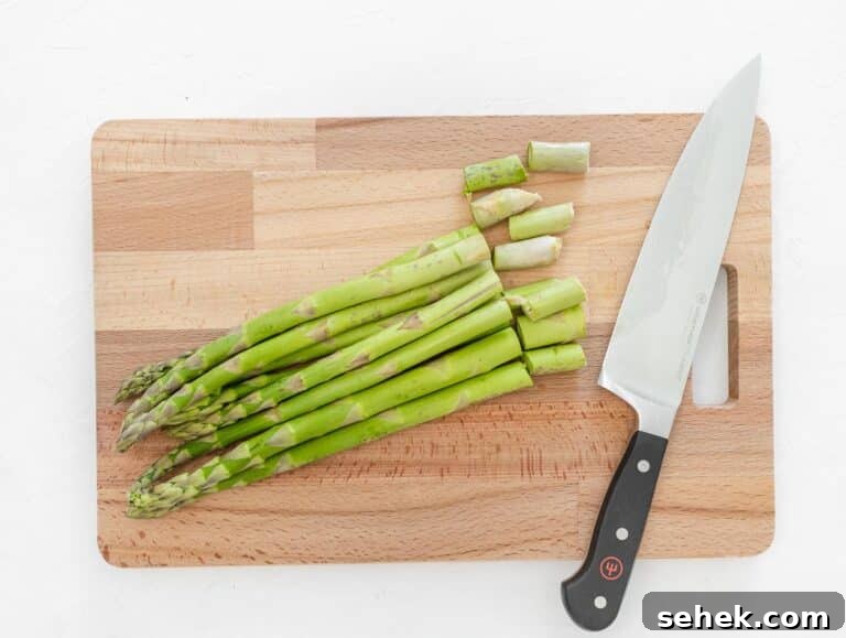 How to Cook Asparagus: Roasting, Sautéing and Steaming Tips 11 trimmed asparagus