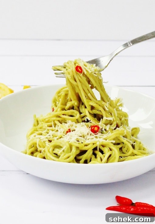 Creamy Chorizo Pasta - Quick Weeknight Dinner 8 Avocado spaghetti with chilli and lemon juice topped with a little parmesan